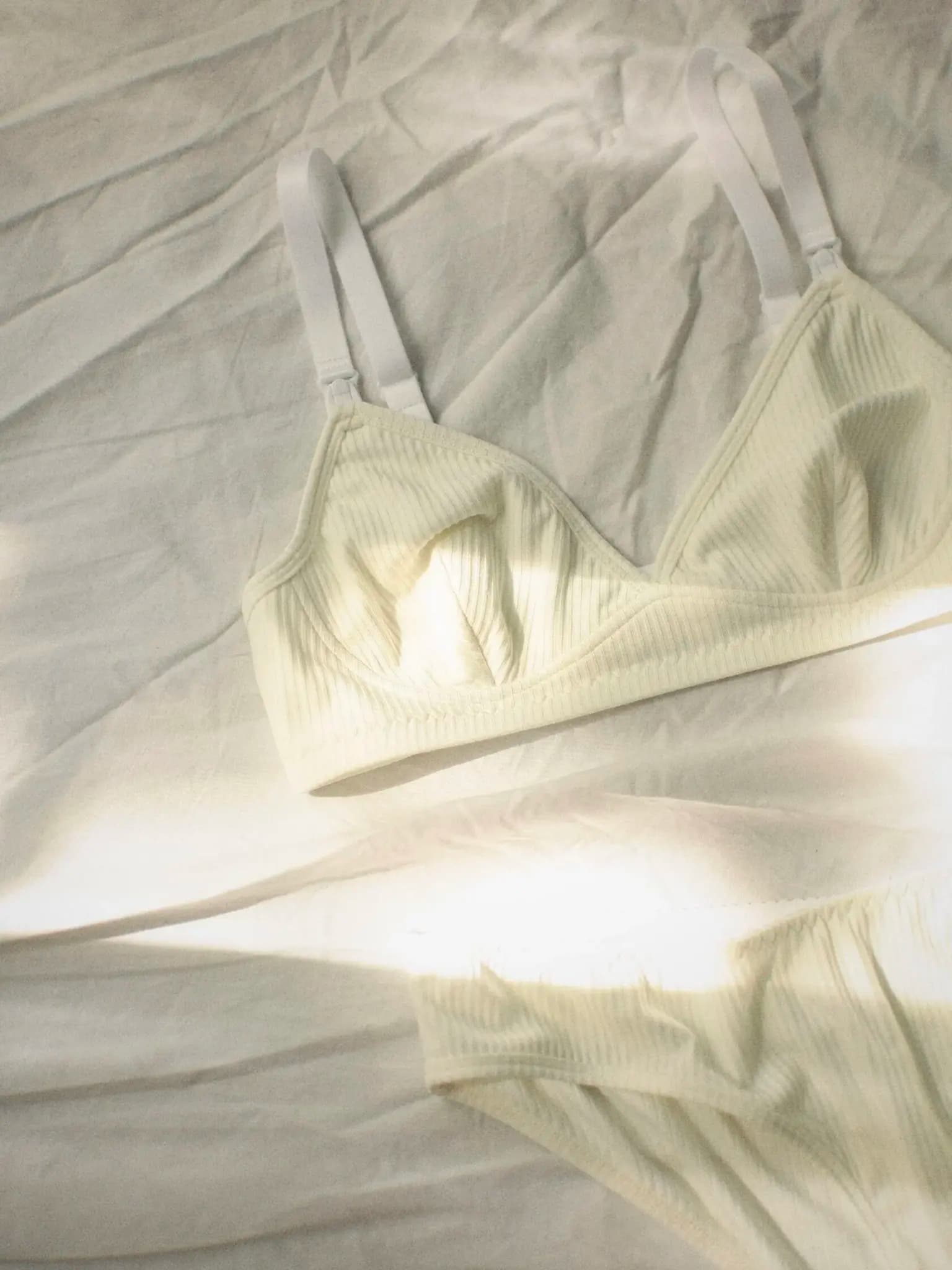 Cream Bra Лиф